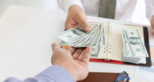 Cash Advances vs. Traditional Personal Loans: A Deep Dive