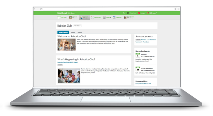 Social Learning in LMS: Building Communities of Practice